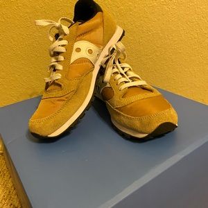 Saucony, Jazz Low Pro, size 8.5. NWOT-never worn